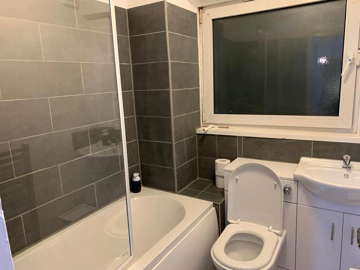 London Stratford 3 Bedrooms House, Separate Reception, Close To Abba, Westfield, Olympic Stadium 0*,