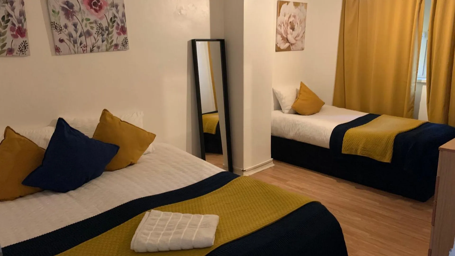 London Stratford 3 Bedrooms House, Separate Reception, Close To Abba, Westfield, Olympic Stadium United Kingdom