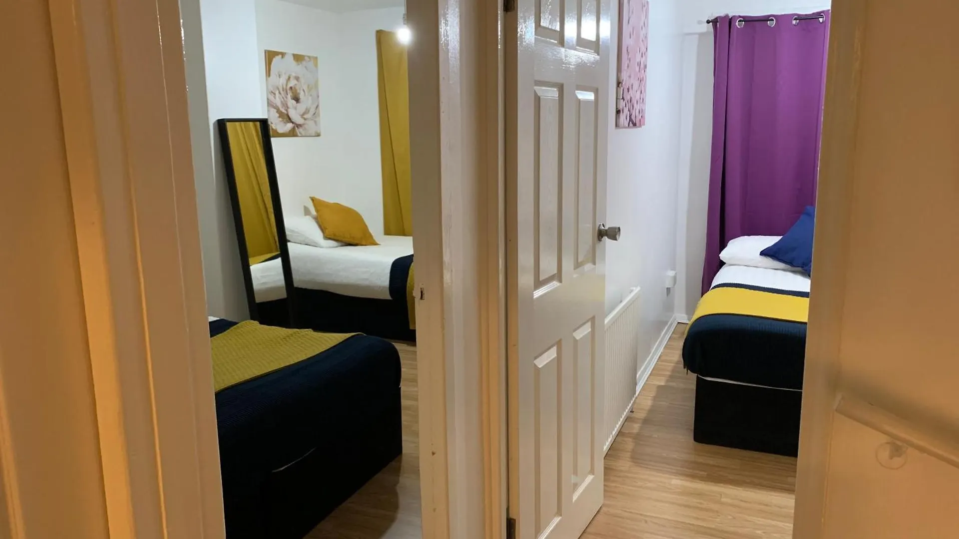 London Stratford 3 Bedrooms House, Separate Reception, Close To Abba, Westfield, Olympic Stadium